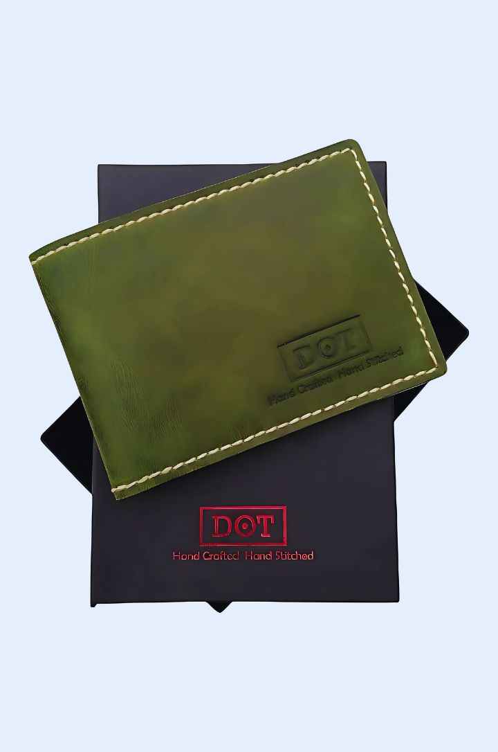 Sleek & Stylish Leather Wallet – Available in Brown & Green
