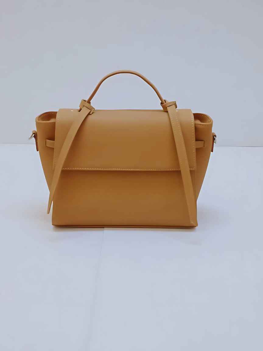 Timeless Elegance – Classic Cow Leather Handbag for Women